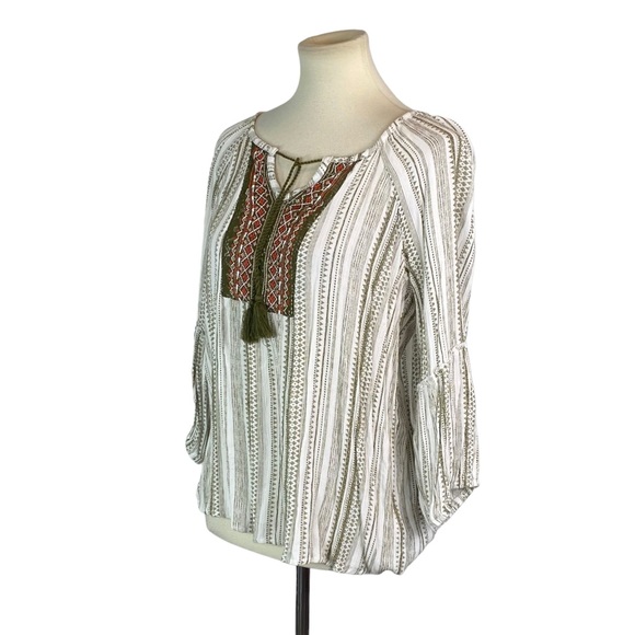 Woman’s Dylan Ryan lightweight Aztec print peasant top size XL - Picture 4 of 5